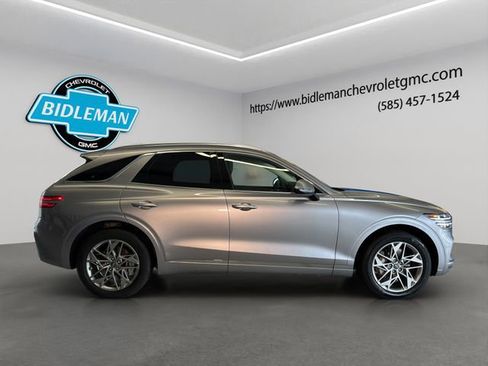 Used 2025 Genesis GV70 2.5T image 9