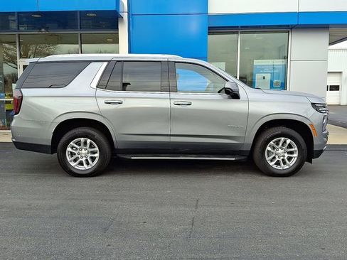 Used 2025 Chevrolet Tahoe LT image 7