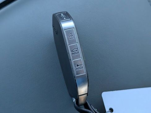 Used 2024 Kia Telluride SX Prestige X-Pro image 32