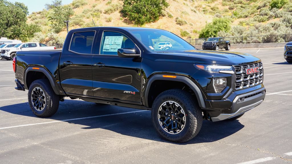 New 2026 GMC Canyon AT4 AWD/4WD image 6