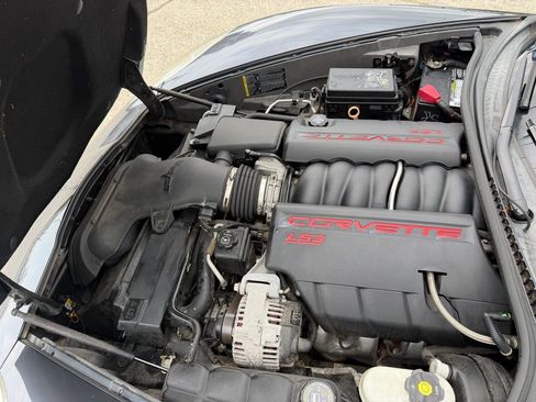 Used 2009 Chevrolet Corvette Coupe w/ Preferred Equipment Group image 9