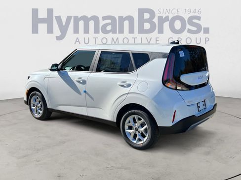 New 2025 Kia Soul LX image 6