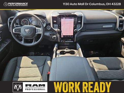 New 2026 RAM 1500 Big Horn AWD/4WD image 16