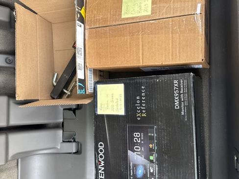 Used 2013 Toyota Sienna Limited image 7