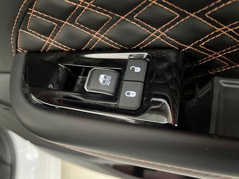 Used 2025 Jeep Grand Cherokee Summit image 20