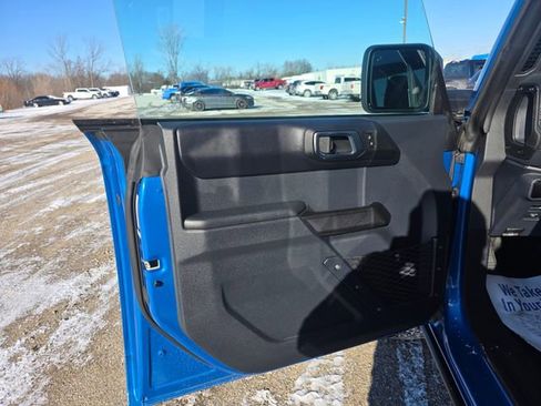 Used 2025 Ford Bronco Badlands AWD/4WD image 24