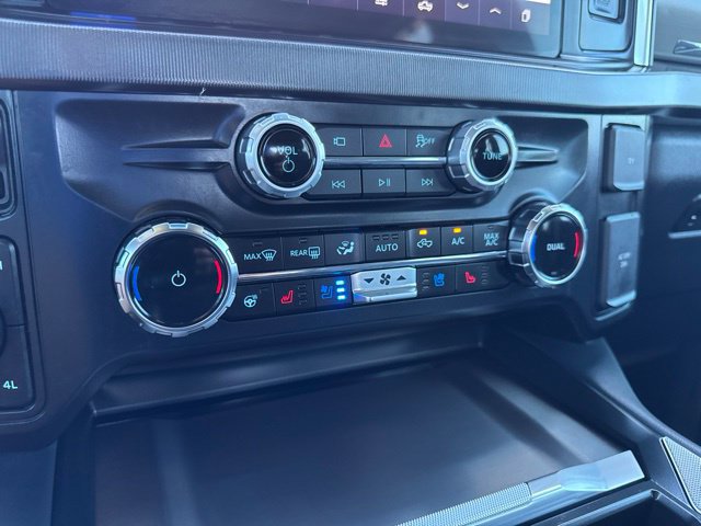 Used 2026 Ford F350 Platinum AWD/4WD image 5