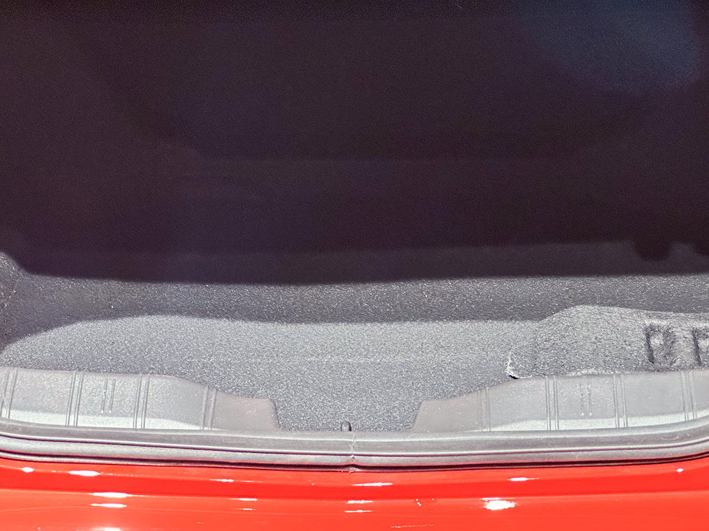 Used 2018 Chevrolet Camaro SS w/ Hot Wheels Edition RWD image 40