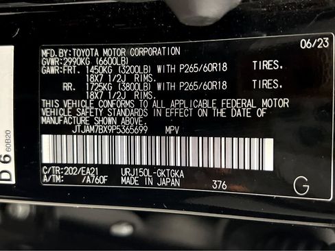 Certified 2023 Lexus GX 460 Premium w/ Premium Package AWD/4WD image 27