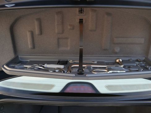 Used 1999 BMW 540i Sedan image 48