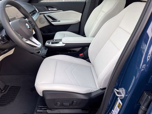 New 2026 BMW X1 xDrive28i w/ Technology Package image 12