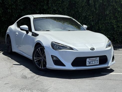 Used 2013 Scion FR-S RWD image 1