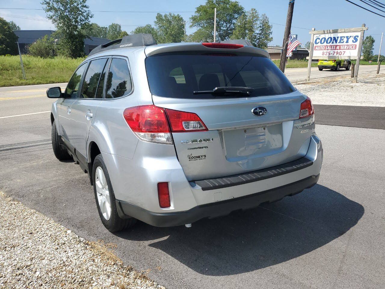 Used 2012 Subaru Outback 2.5i Premium AWD/4WD image 4