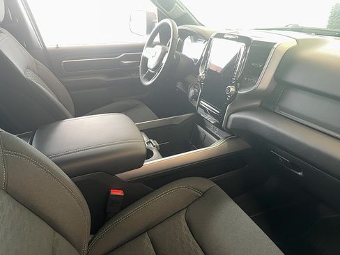 New 2026 RAM 1500 Big Horn AWD/4WD image 5