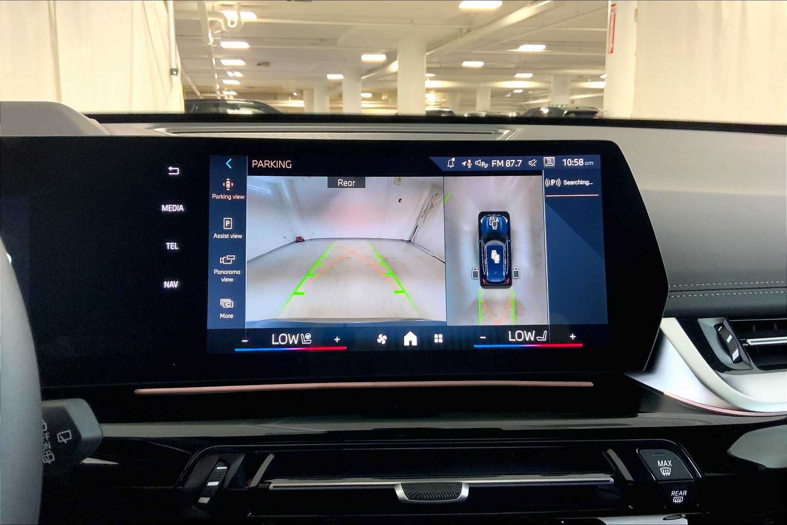 Used 2025 BMW X1 xDrive28i w/ Technology Package AWD/4WD image 19
