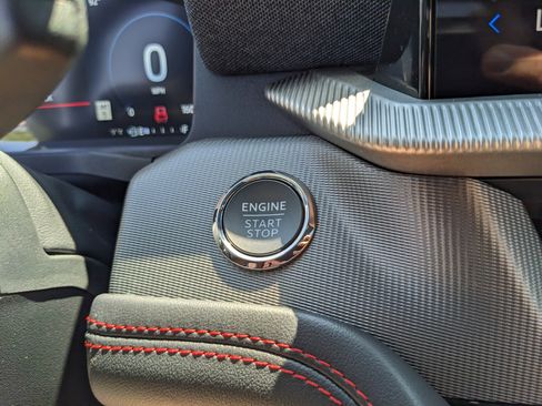 New 2025 Ford Explorer ST-Line w/ Premium Package image 24