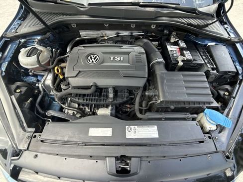 Used 2017 Volkswagen Golf Wolfsburg Edition FWD image 27