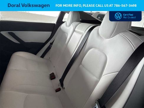 Used 2021 Tesla Model 3 Standard Range Plus image 22