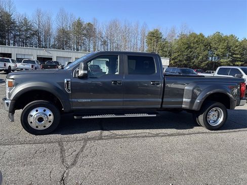 Used 2020 Ford F450 XL w/ STX Appearance Package image 4