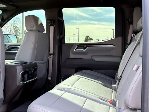 Used 2025 Chevrolet Silverado 1500 LTZ w/ Z71 Off-Road Package image 20