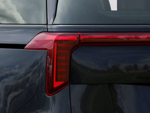 New 2026 Kia Carnival SX Prestige FWD image 11