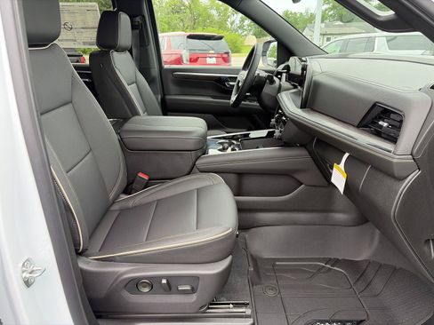 New 2026 Chevrolet Tahoe Premier AWD/4WD image 19