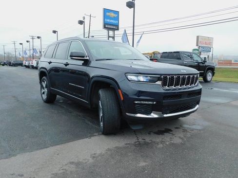 Used 2024 Jeep Grand Cherokee L Limited w/ Luxury Tech Group II image 4