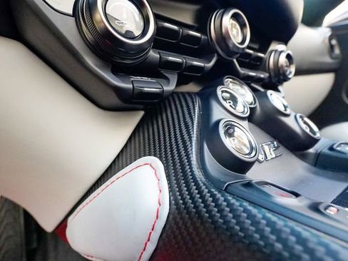 Used 2023 Aston Martin V12 Vantage Roadster image 80