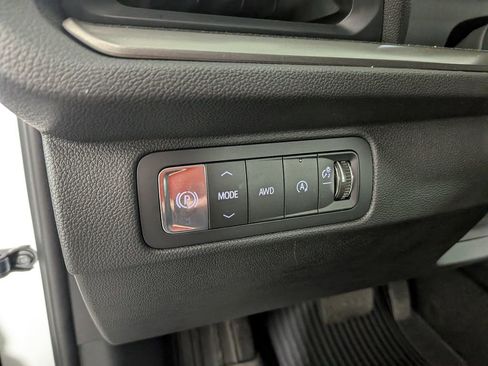 New 2026 Chevrolet Traverse LT w/ Driver Confidence Package image 18