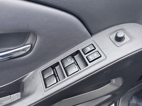 Used 2022 Nissan Frontier SV w/ Technology Package image 21