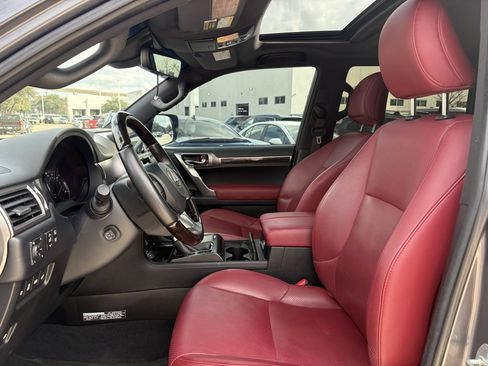 Used 2022 Lexus GX 460 Luxury image 10
