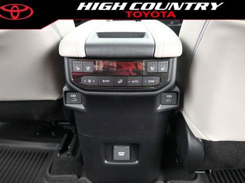 New 2026 Toyota Grand Highlander AWD Hybrid image 14