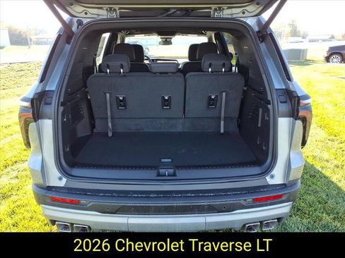 New 2026 Chevrolet Traverse LT image 5