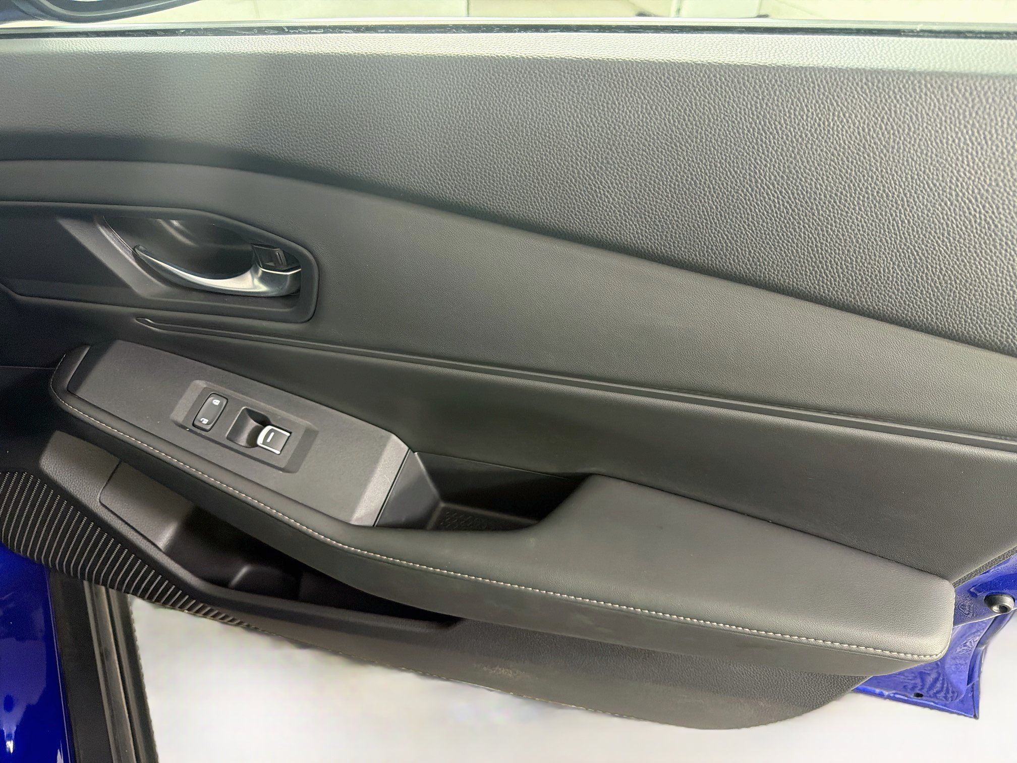 Used 2025 Honda Accord Sport image 30