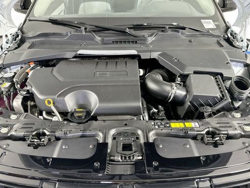 Certified 2025 Land Rover Range Rover Evoque Dynamic SE image 24