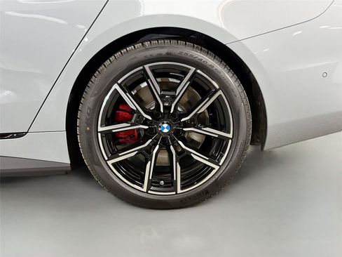 New 2026 BMW i4 eDrive40 w/ M Sport Package RWD image 58