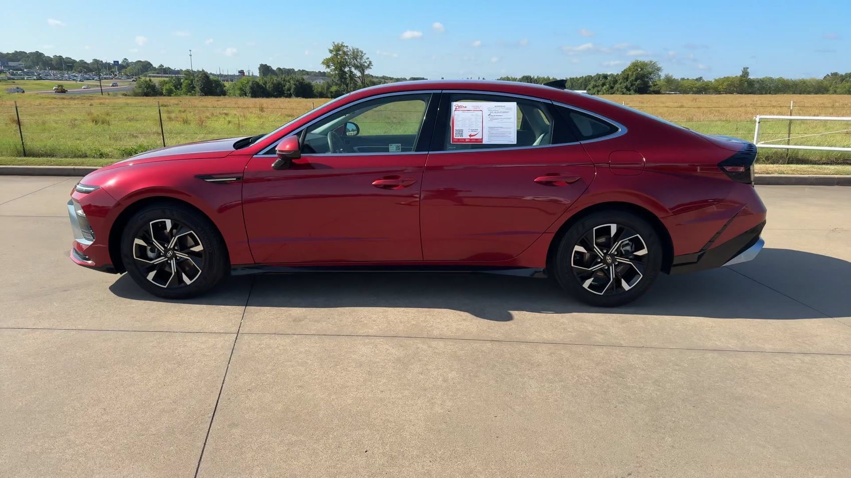 Used 2025 Hyundai Sonata SEL FWD image 6
