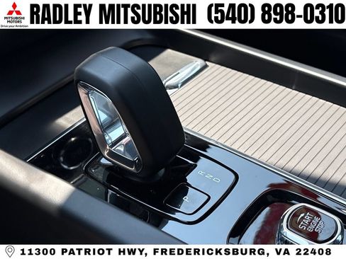 Used 2023 Volvo S60 B5 Plus w/ Climate Package AWD/4WD image 10