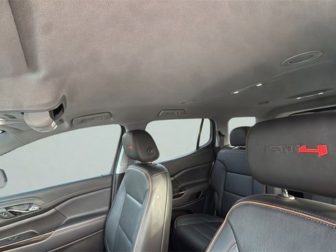 Used 2023 GMC Acadia AT4 w/ Preferred Package image 10