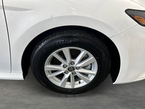 Used 2026 Toyota Camry LE FWD image 22
