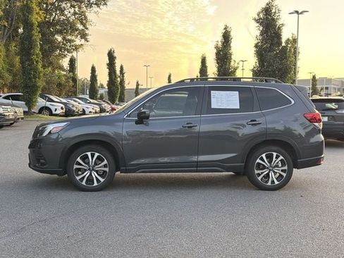 Used 2024 Subaru Forester Limited AWD/4WD image 6