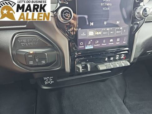Used 2025 RAM 2500 Big Horn AWD/4WD image 17