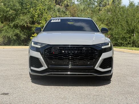 Certified 2024 Audi RS Q8 AWD/4WD image 2