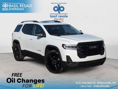 Used 2022 GMC Acadia SLE w/ GMC Pro Grade Package image 1