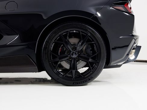 Used 2020 Chevrolet Corvette Stingray Premium Cpe w/ 3LT Preferred Equipment Group image 13