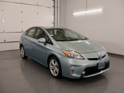 Used 2015 Toyota Prius Five