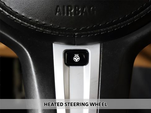 Used 2022 BMW M550i xDrive w/ Premium Package image 12