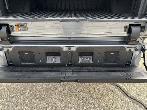 Certified 2021 GMC Sierra 1500 AT4 w/ AT4 Premium Package image 25