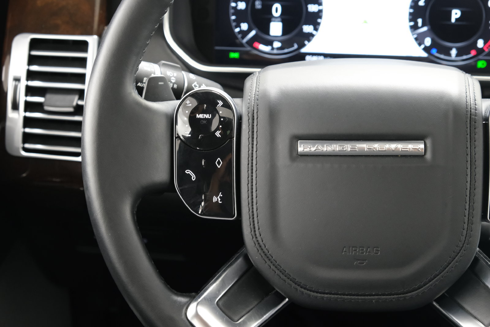 Used 2021 Land Rover Range Rover AWD/4WD image 12