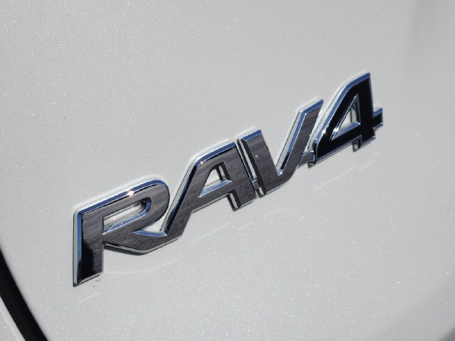 Certified 2023 Toyota RAV4 XSE AWD/4WD image 6